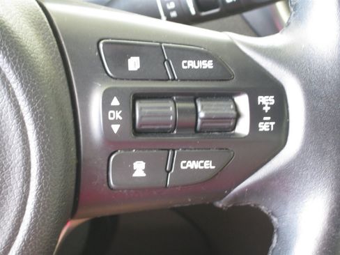 Used 2017 Kia Sorento SX FWD image 13