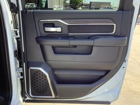 New 2025 RAM 2500 Laramie image 35