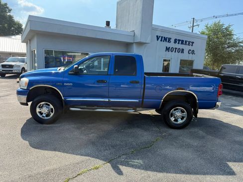 Used 2008 Dodge Ram 2500 Truck SLT w/ Trailer Tow Group AWD/4WD image 5