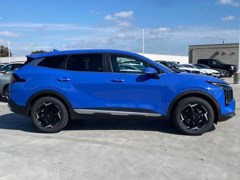 New 2026 Kia Sportage EX FWD image 2