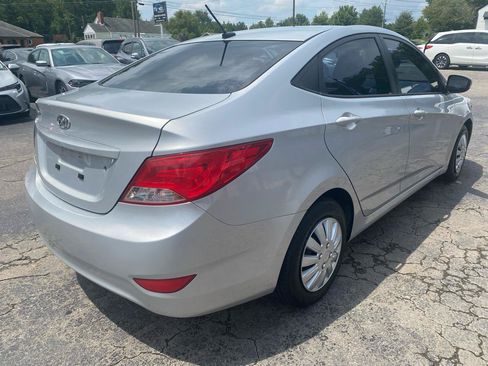 Used 2015 Hyundai Accent GLS FWD image 5