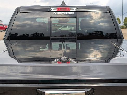 Used 2019 RAM 1500 Limited w/ Advanced Safety Group image 10