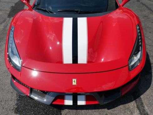 Used 2020 Ferrari 488 Pista Coupe image 84