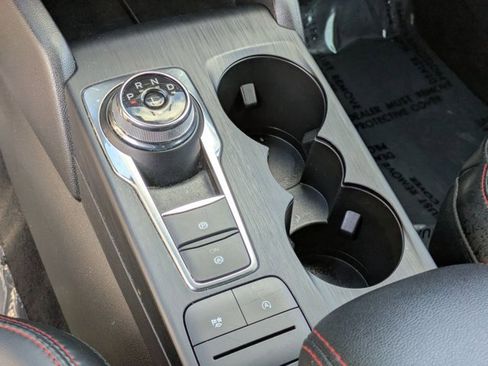 Used 2025 Ford Escape ST-Line image 16