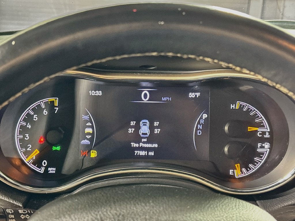 Used 2016 Jeep Grand Cherokee Limited AWD/4WD image 14