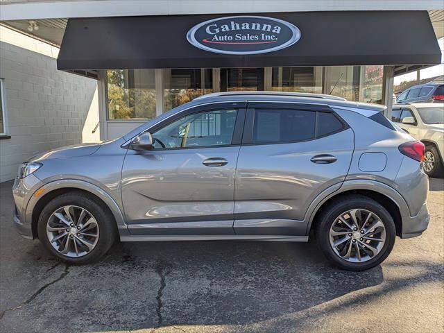 Used 2021 Buick Encore GX Preferred w/ Sport Touring Package FWD image 2