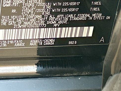 Used 2025 Toyota RAV4 XLE FWD image 43
