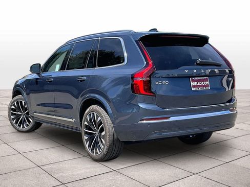 New 2026 Volvo XC90 T8 Ultra w/ Protection Package AWD/4WD image 3