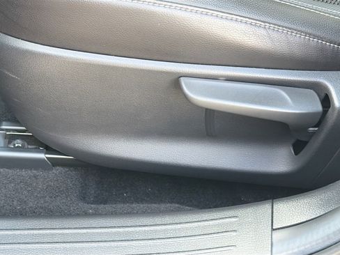 Used 2025 MAZDA CX-50 AWD 2.5 S w/ Cargo Package image 26