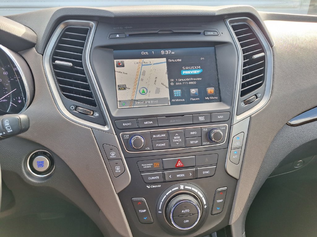 Used 2017 Hyundai Santa Fe Sport w/ 2.4L Tech Package 04 FWD image 16