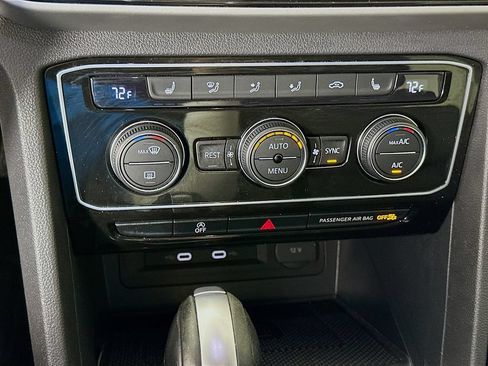 Used 2023 Volkswagen Atlas SE w/ Black Wheel Package FWD image 15