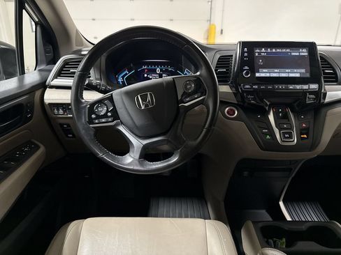Used 2018 Honda Odyssey EX-L image 11