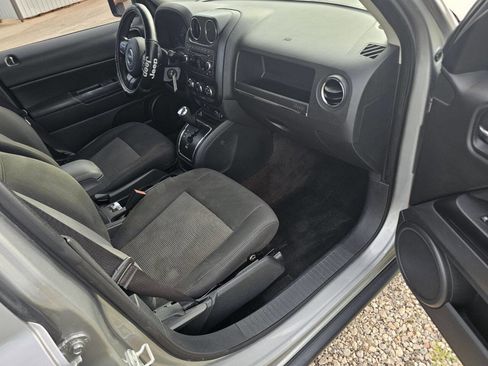 Used 2015 Jeep Patriot Sport w/ Power Value Group AWD/4WD image 7