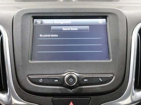 Used 2018 Chevrolet Equinox LS FWD image 28