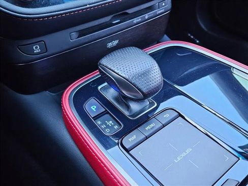 Used 2022 Lexus LS 500 F Sport image 12