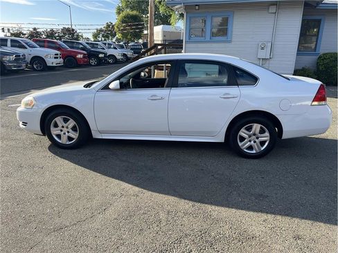 Used 2010 Chevrolet Impala LS image 4