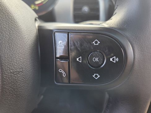 Used 2022 MINI Cooper 4-Door Hardtop image 29