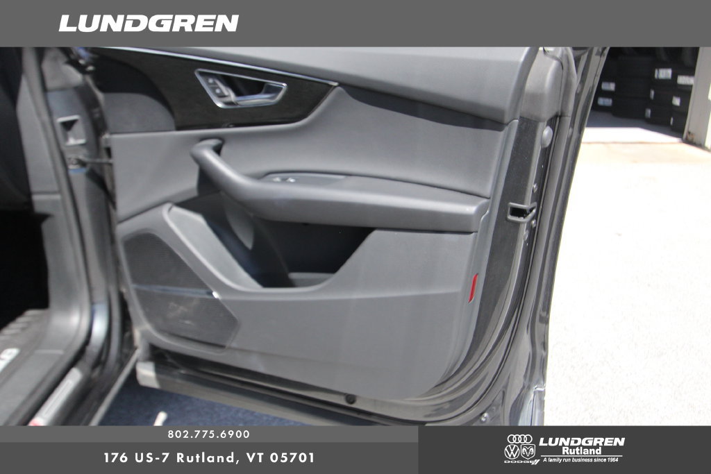 Used 2021 Audi Q8 Premium Plus w/ Premium Plus Package AWD/4WD image 11