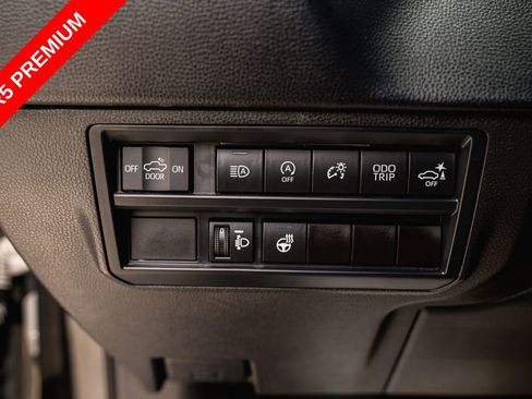 Used 2024 Toyota Tundra SR5 w/ SR5 Premium Package AWD/4WD image 14