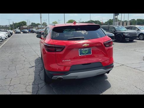 Used 2024 Chevrolet Blazer LT w/ Convenience Package FWD image 7