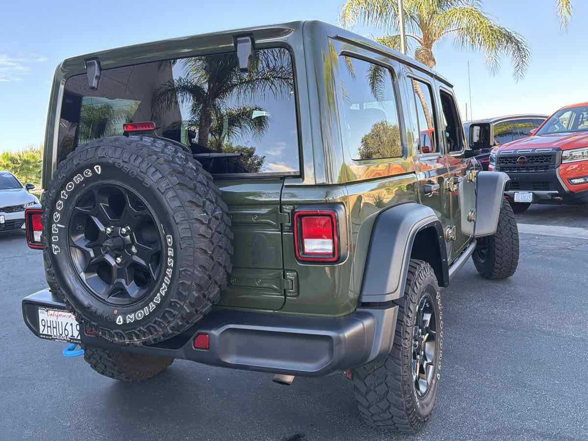 Used 2023 Jeep Wrangler Unlimited w/ 8.4" Radio Group AWD/4WD image 18