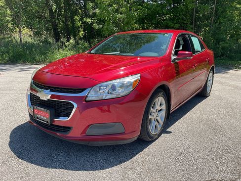 Used 2014 Chevrolet Malibu LT FWD image 3