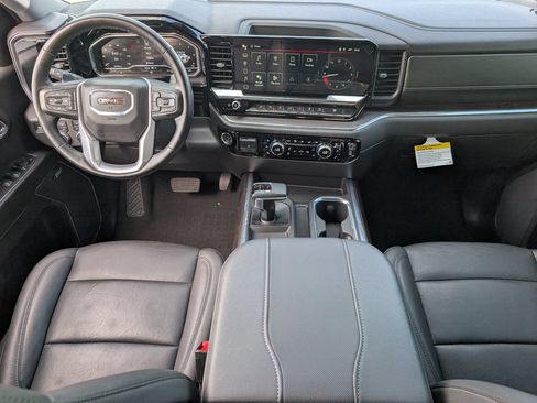 Used 2024 GMC Sierra 1500 SLT AWD/4WD image 9