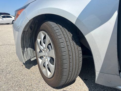 Used 2024 Toyota Corolla LE FWD image 12