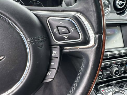 Used 2016 Jaguar XJ L Portfolio RWD image 26