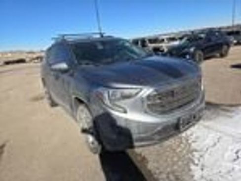 Used 2019 GMC Terrain SLT w/ Preferred Package image 7