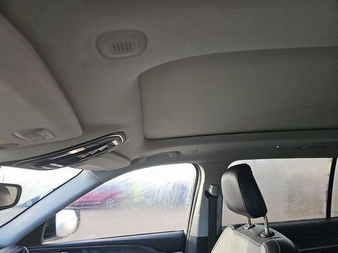 Used 2022 Jeep Grand Cherokee L Limited image 8