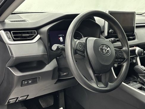 Used 2025 Toyota RAV4 LE image 13