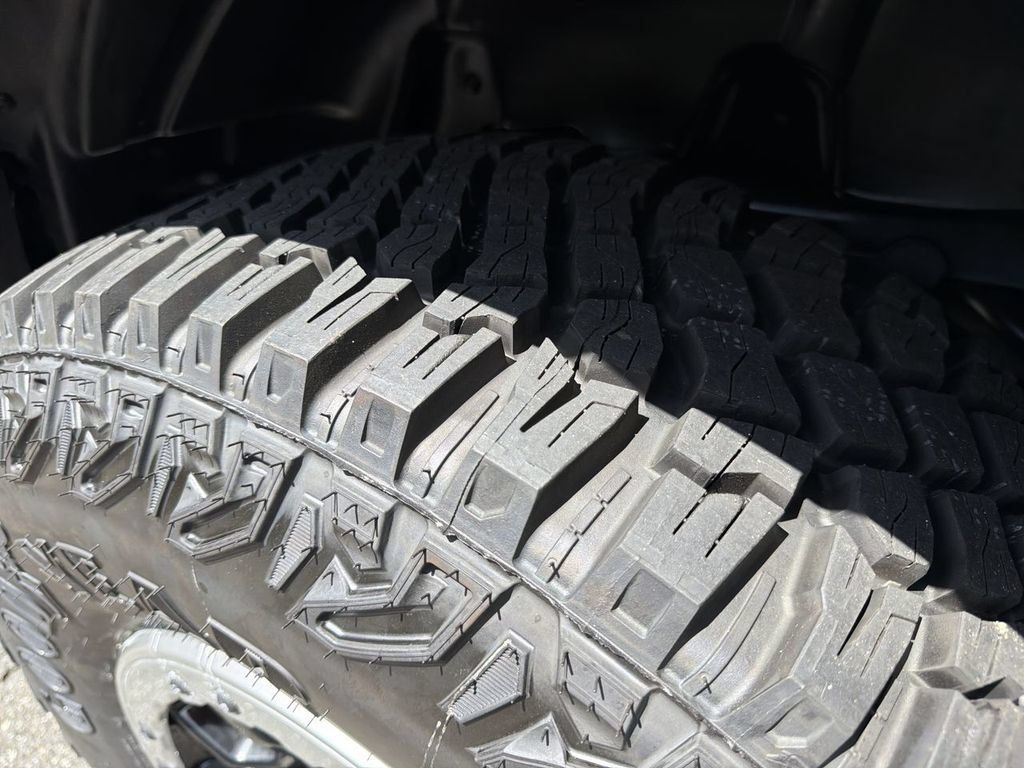 Used 2023 Ford Bronco Black Diamond w/ Sasquatch Package AWD/4WD image 29