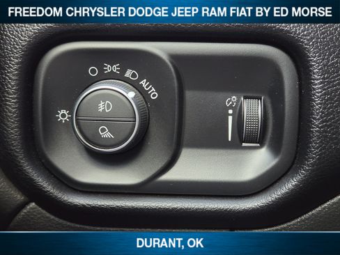 Used 2024 RAM 2500 Big Horn AWD/4WD image 16