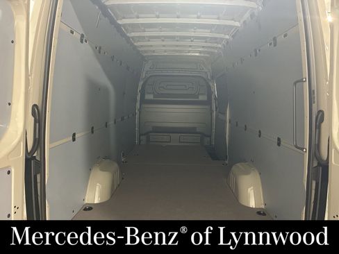New 2026 Mercedes-Benz Sprinter 2500 image 8