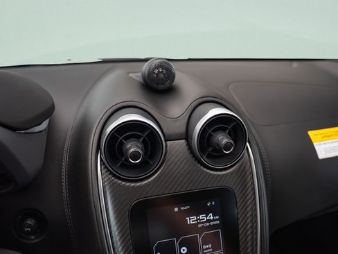 Used 2019 McLaren 600LT RWD image 12