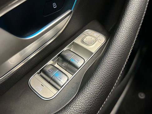 Used 2021 Mercedes-Benz GLE 350 4MATIC image 22