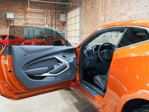 Used 2022 Chevrolet Camaro SS RWD image 29