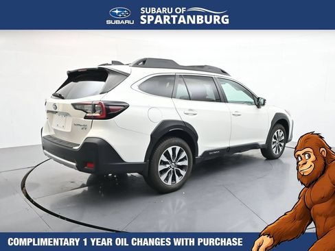 Used 2024 Subaru Outback Limited XT AWD/4WD image 8