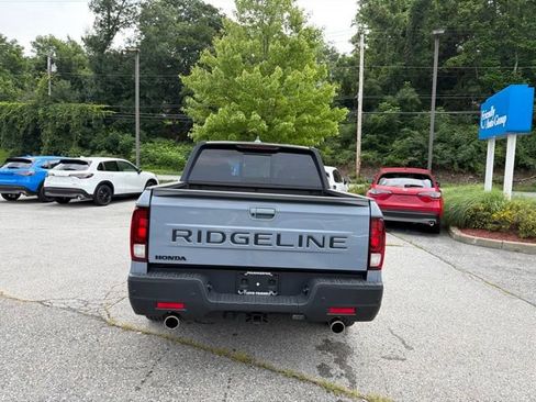 Certified 2024 Honda Ridgeline Black Edition image 7