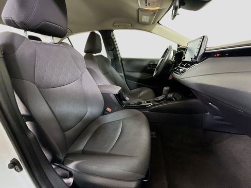 Used 2022 Toyota Corolla LE FWD image 28