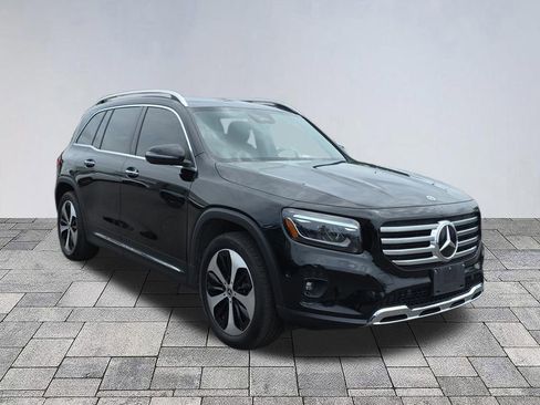 Used 2024 Mercedes-Benz GLB 250 image 1