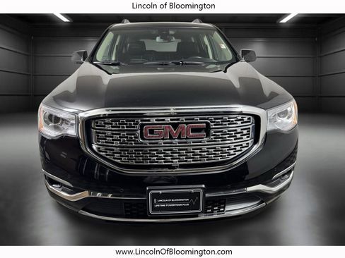 Used 2019 GMC Acadia Denali w/ Technology Package image 11
