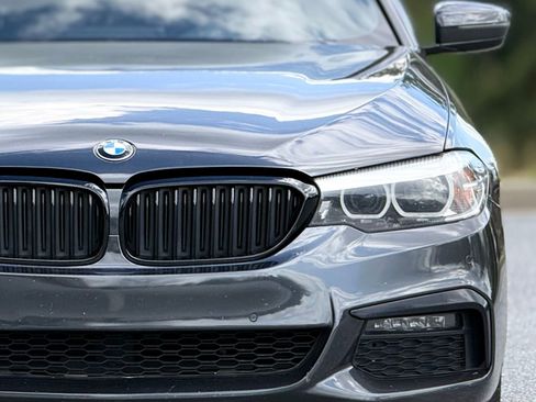 Used 2019 BMW 540i w/ M Sport Package image 15