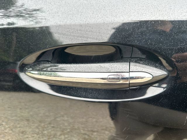 Used 2021 Buick Envision Essence w/ Technology Package I FWD image 53