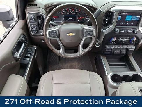 Used 2022 Chevrolet Silverado 2500 LTZ AWD/4WD image 3