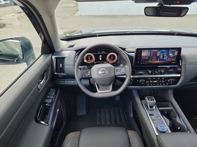 New 2026 Nissan Pathfinder SL AWD/4WD image 10