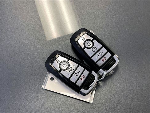 Used 2023 Ford F150 XLT w/ Equipment Group 302A High image 9