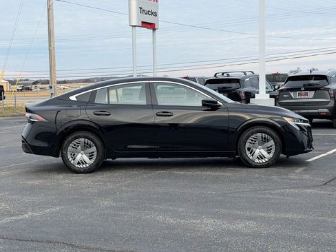 New 2026 Nissan Sentra S w/ Floor Mat Package image 3