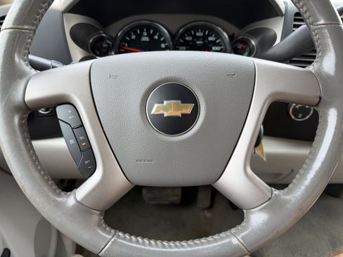 Used 2013 Chevrolet Silverado 1500 LT AWD/4WD image 21